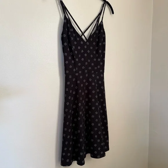 nine britton Lizzy Brushed Knit Dress Black Crisscross Back Size Small - Picture 4 of 12